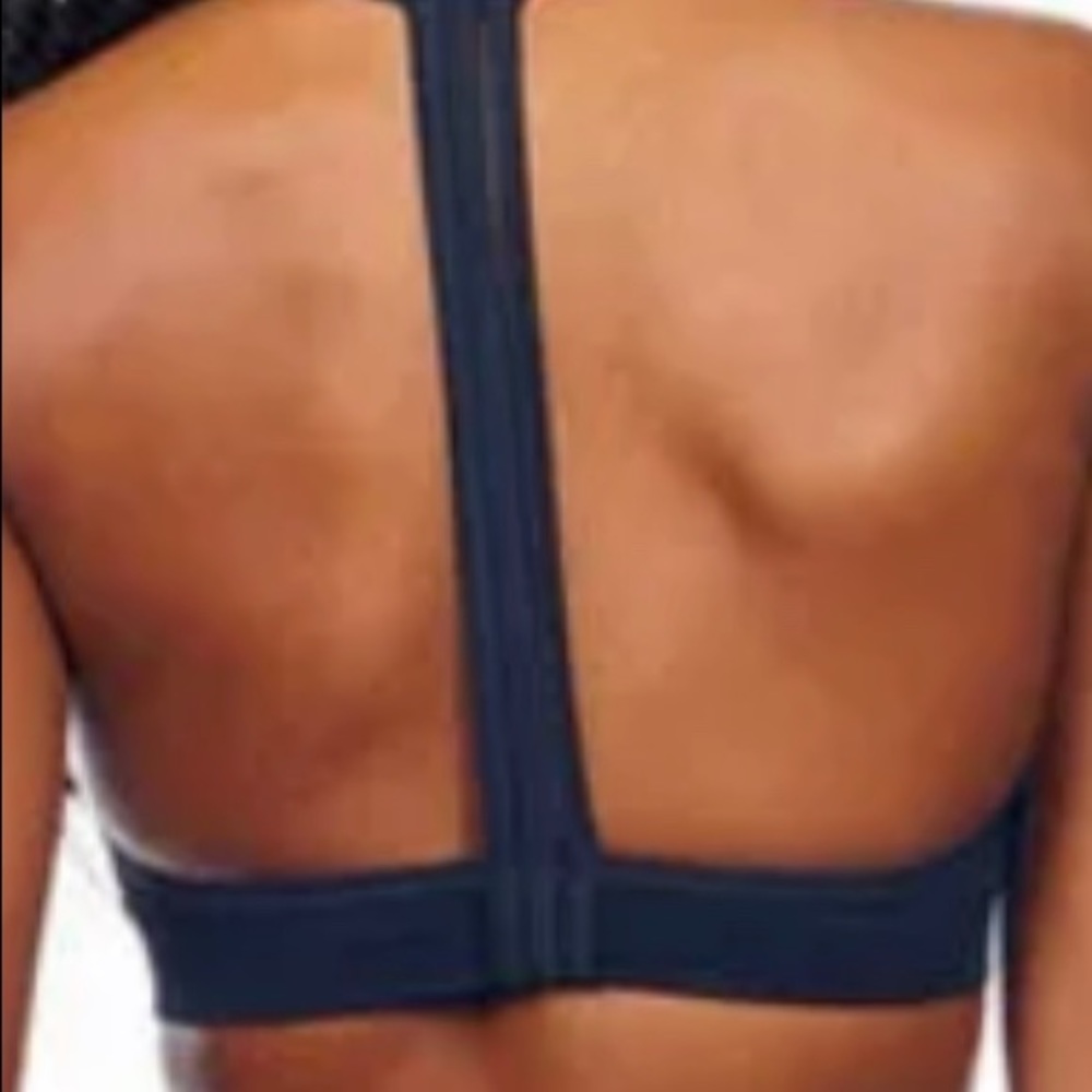 Sports bra - Picture 2 of 2